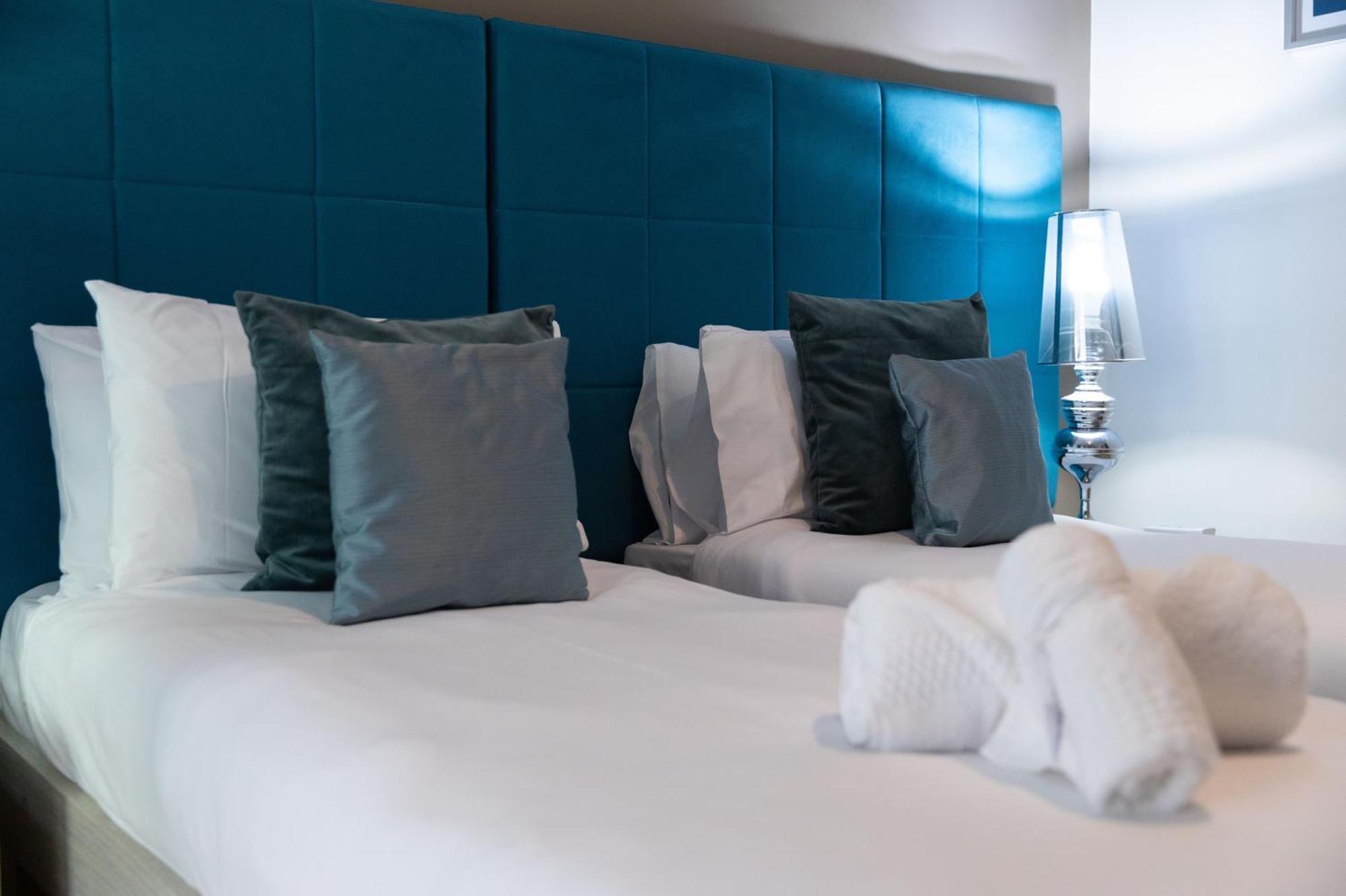Luxury Seafront 3br With Pool By Arcobnb *