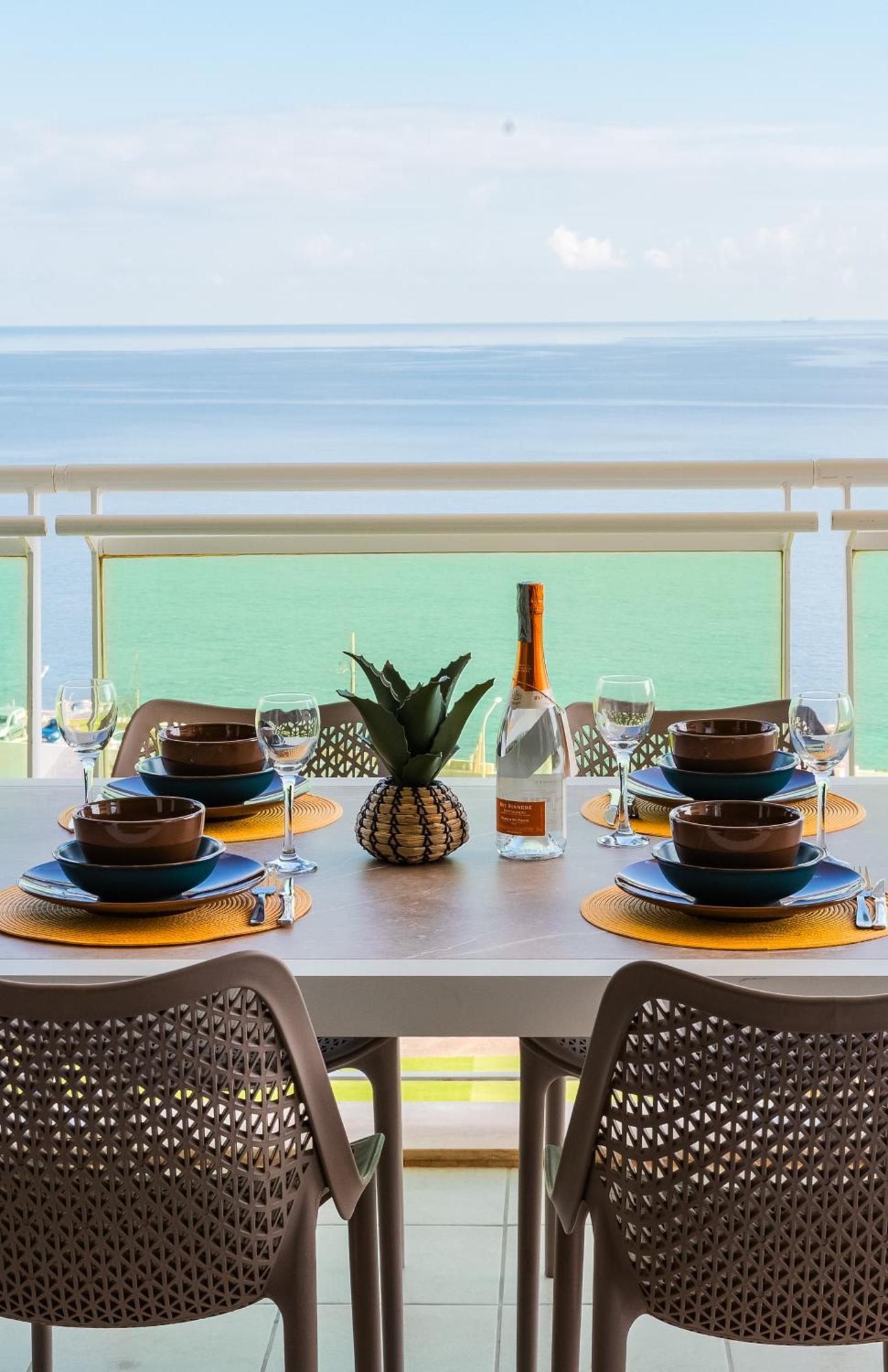 Luxury Seafront 3br With Pool By Arcobnb Appartement *